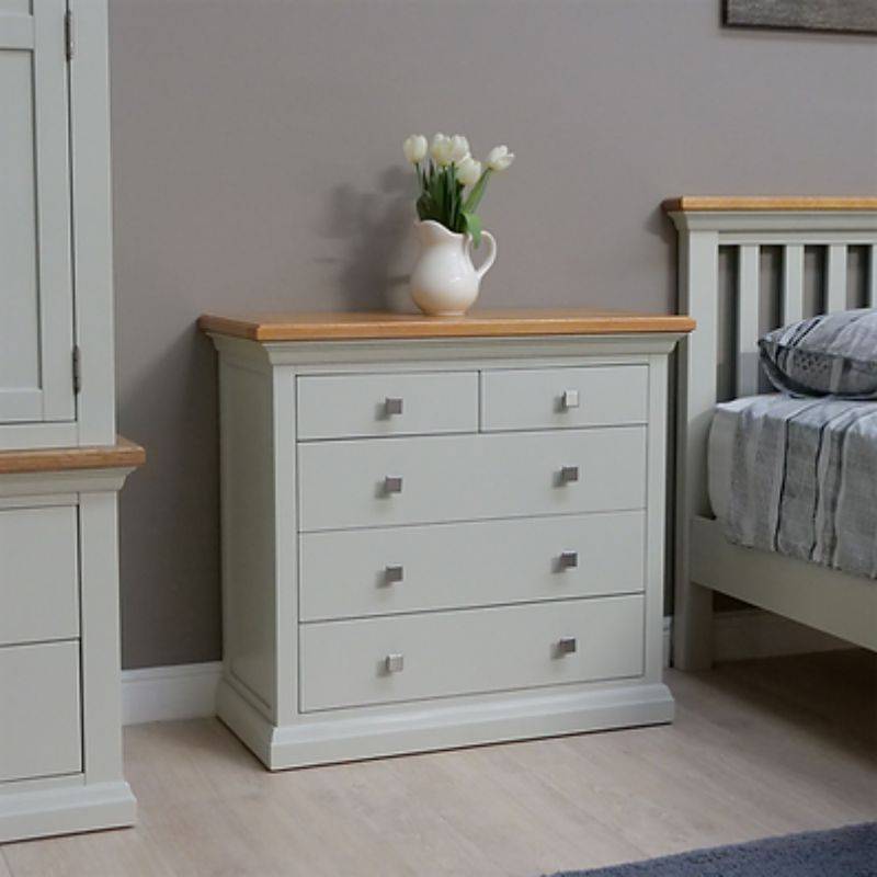 COTSWOLD 2 Over 3 Chest of Drawers in Light Grey with Lacquered Oak Top - White Tree Furniture