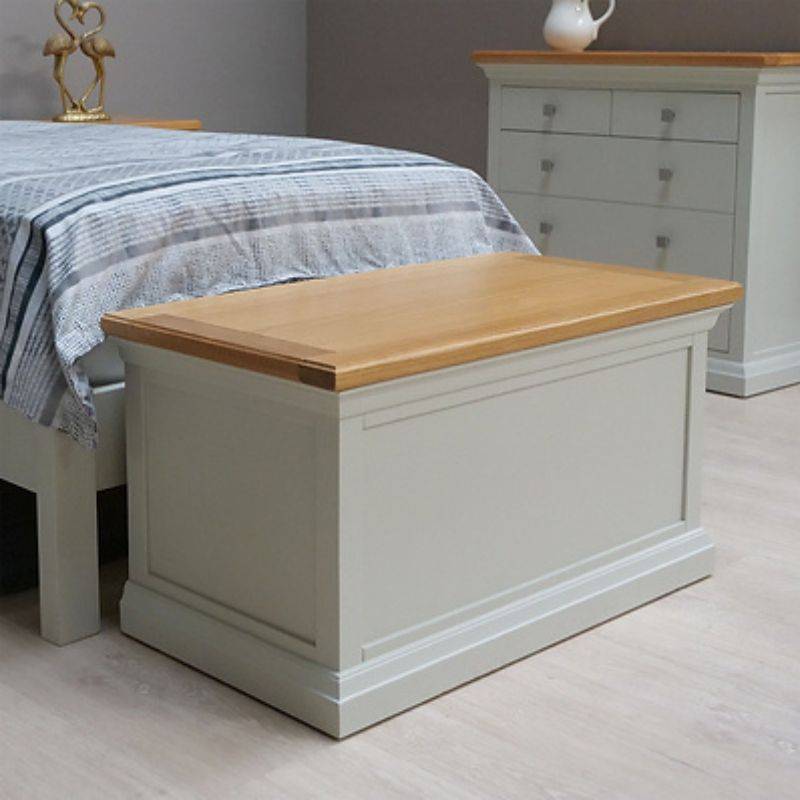 COTSWOLD Blanket Box in Light Grey w/ Lacquered Oak Top - White Tree Furniture