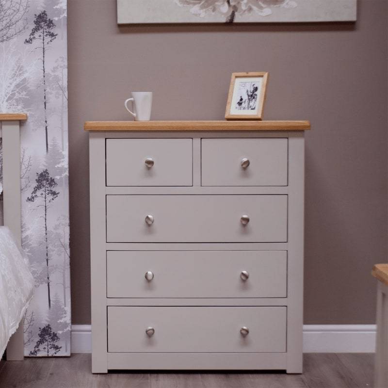 HOMESTYLE GB Diamond Grey Painted 2 Over 3 Chest of Drawers w/ Lacquered Oak Top - White Tree Furniture